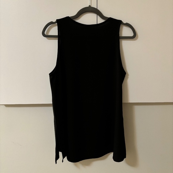 Paper Crane Black Sleeveless Blouse - Picture 3 of 3